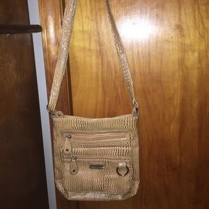 Sag harbor crossbody handbag
